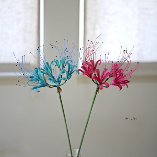 レッド曼珠沙華アレンジ　クレイフラワー レッド曼珠沙華アレンジクレイフラワー