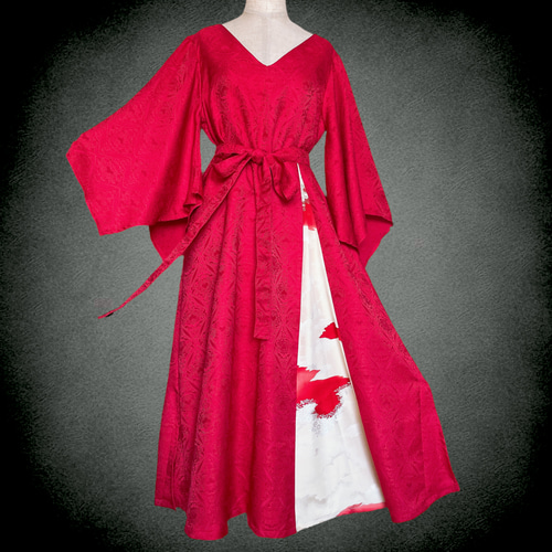 反物仕立て 三彩染め 優美な袖感 赤 差し色ワンピース フォーマル 上質