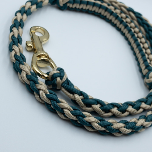 パラコード首輪 デザインNo.32 8つ編みリードセット リード・首輪