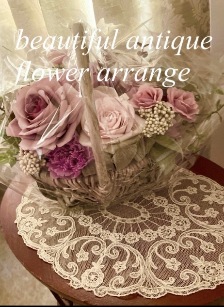 プリザーブド＆アーティフィシャルローズフラワーバスケットアレンジ