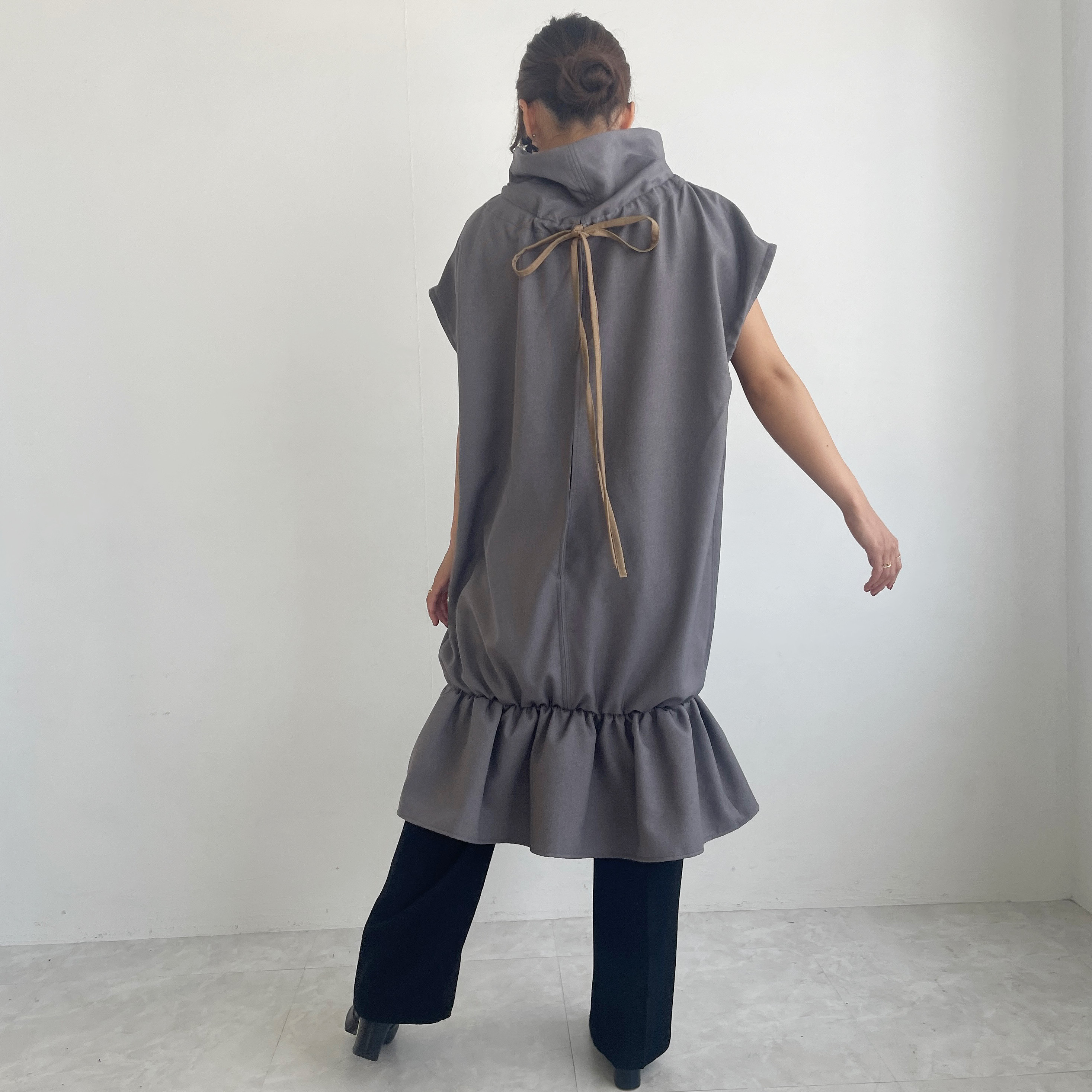 ハイネックフレアヘムトップス (gray)