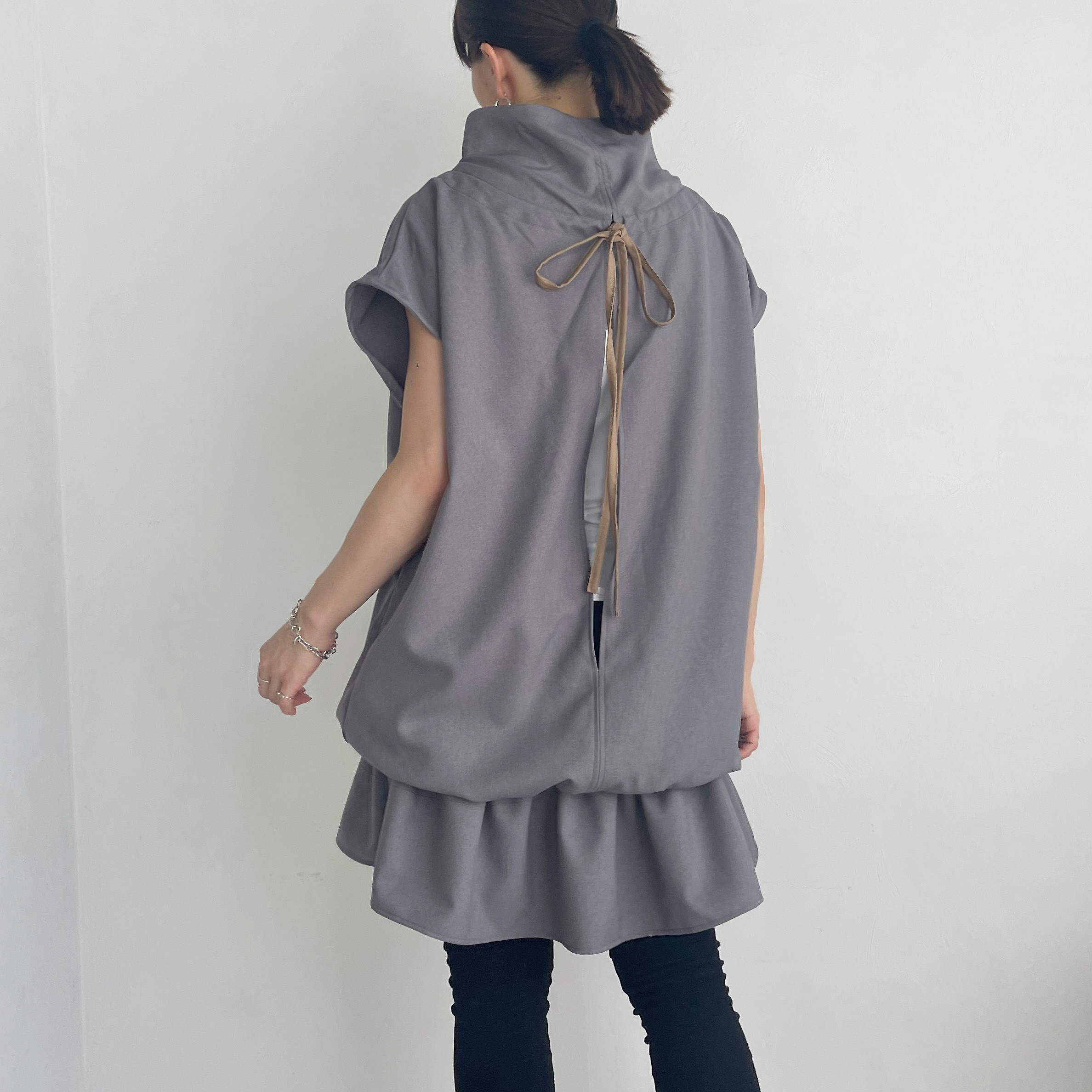ハイネックフレアヘムトップス (gray)