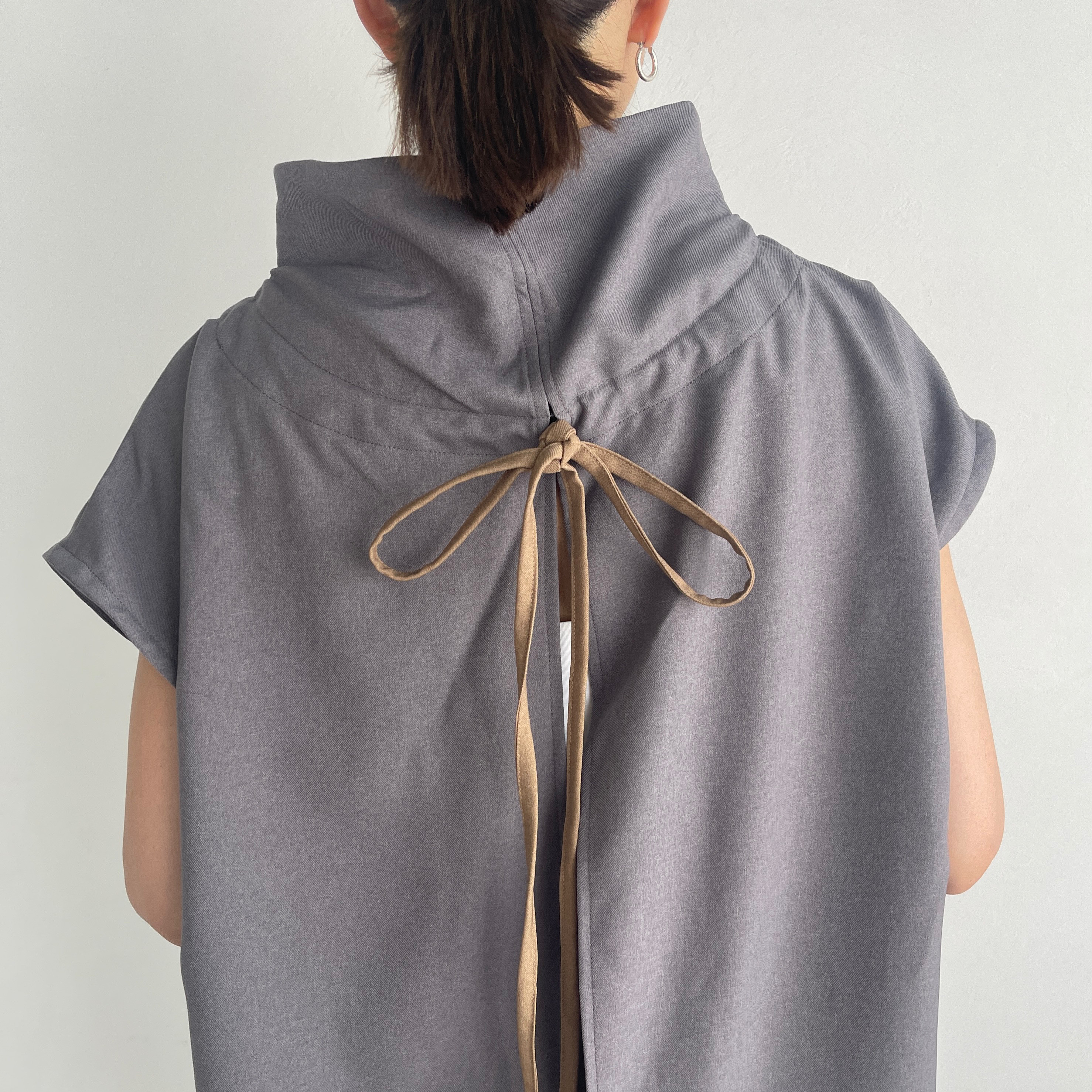 ハイネックフレアヘムトップス (gray)