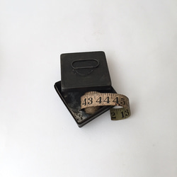 アンティークブラック缶 古いブリキ缶 ビンテージティン イギリス 道具