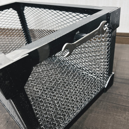 ☆送料込み☆アイアンBOX 即購入OK 男前ウイスキーラックインテリア什器