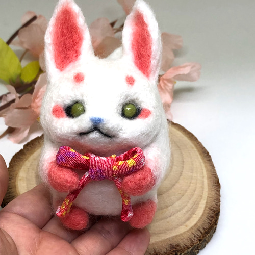 ◇大福キツネ 白キツネ さくら 桜 幻獣 【羊毛フェルト人形】 羊毛