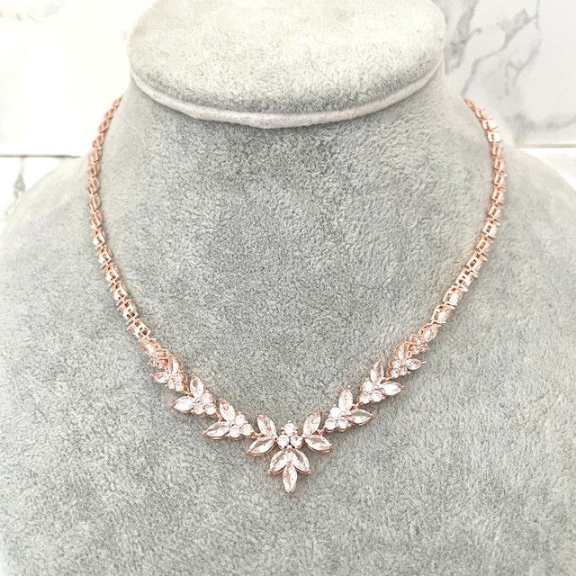 【Netflixラブデッドライン着用】louna gold ジルコニアブライダルネックレス