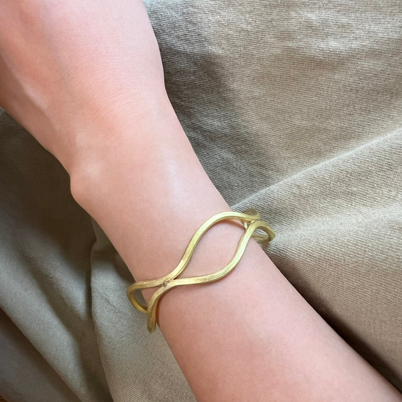 Creema限定  真鍮バングル  アンティークゴールド  ビンテージカラー　送料無料　BB031 3枚目の画像