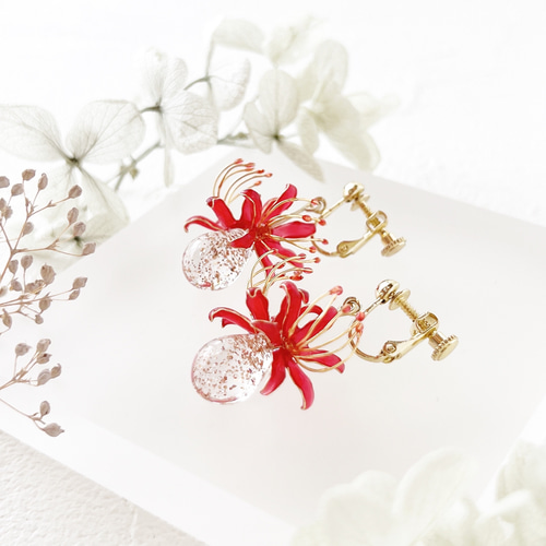 Paccaral 赤いお花モチーフ ピアス パラコード 3way ピアス レッド／トリコロール サージカル