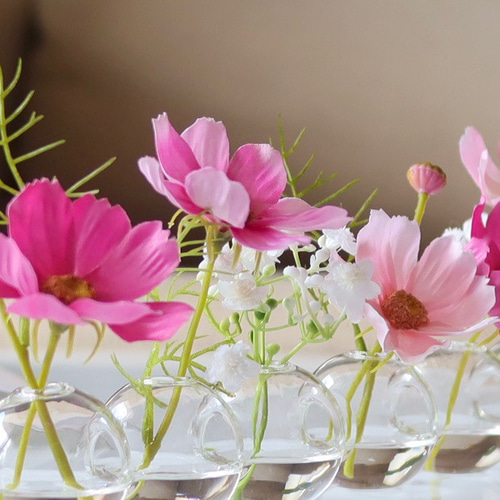 ずっと咲いてる》ベルギーのガラス花瓶6連コスモスのハーモニーバブル