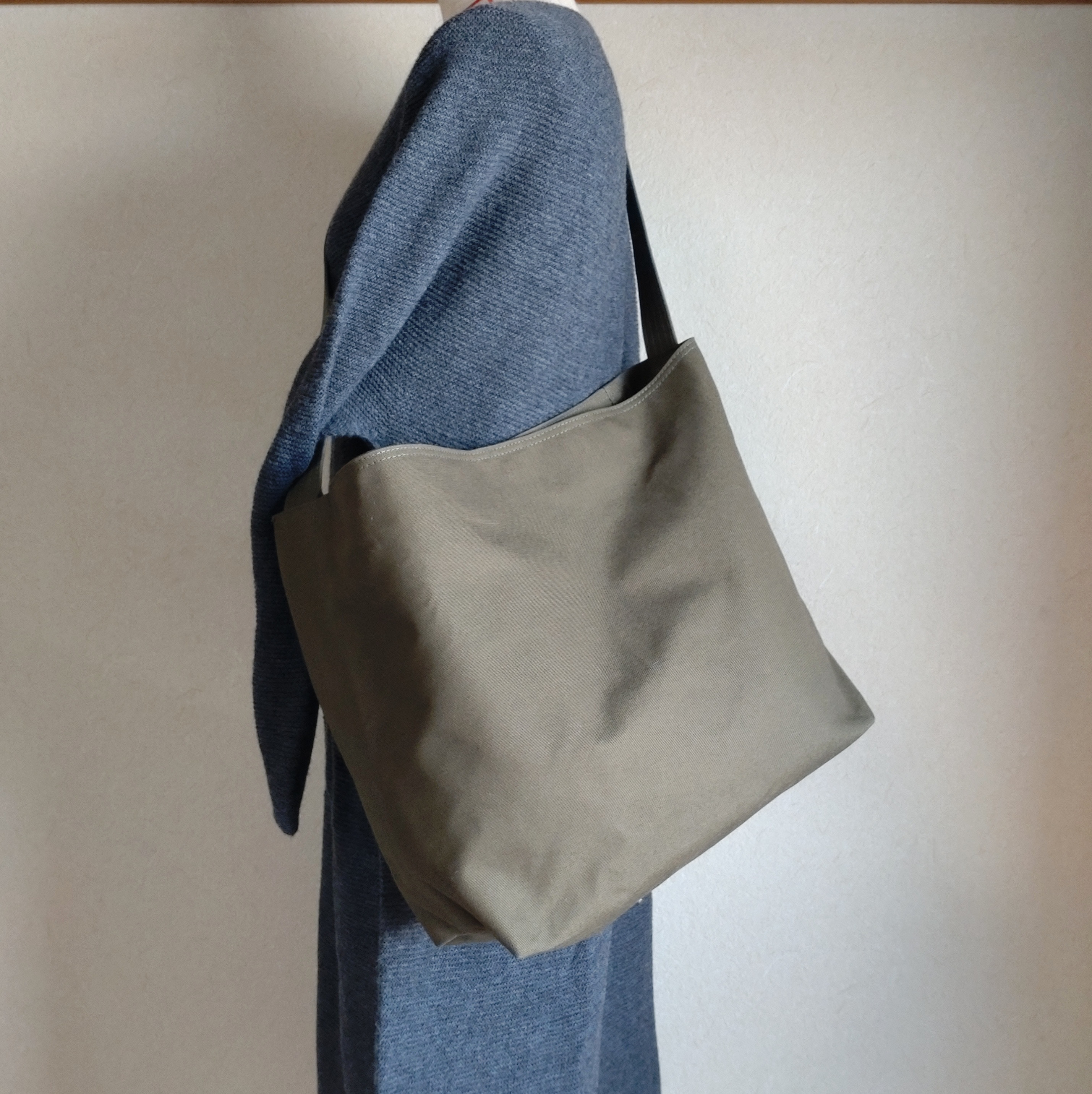 ワンハンドルバッグ90 9.5号カーキ 455014 10%OFF】ワンハンドルバッグ90 9.5号カーキ 455014 ショルダーバッグ