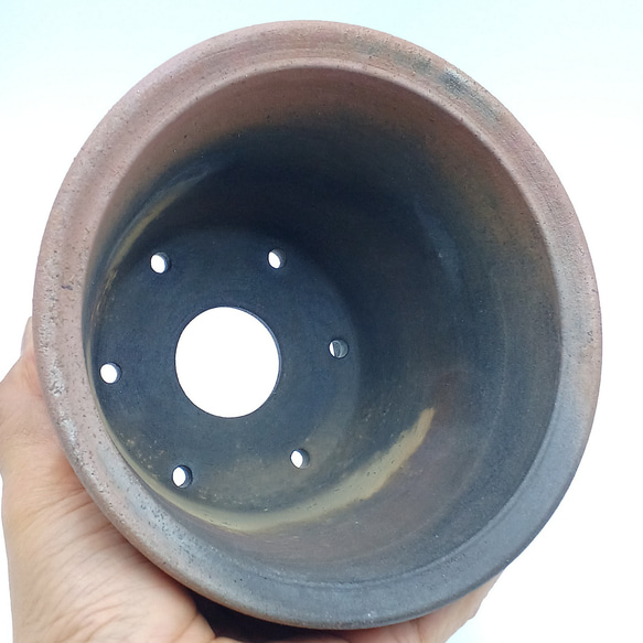 Bs Lab の植木鉢 C-6 (炭化焼成・匣詰め・窯変・緋色・焼締・彫文) 