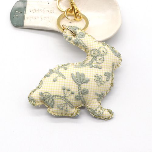 myumyu**さま専用　ミナペルホネン❁Babyうさぎバッグチャーム myumyu**さま専用 ミナペルホネン❁Babyうさぎバッグチャーム