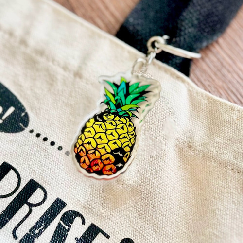 pineapple パイナップル キーホルダー【切り絵×ちぎり絵】アクリル