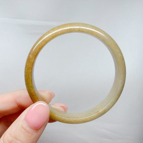 黄翡翠バングル