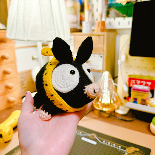 黒い子豚 良牙 らんま 編みぐるみ 置物 飾り アニメ 推し クロ豚