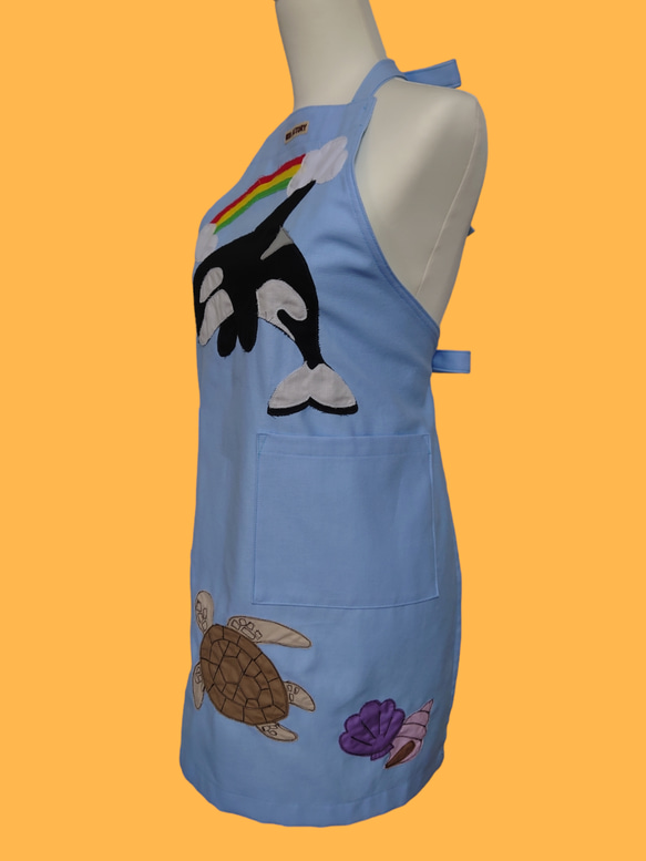シャチとうみがめのアップリケエプロン ^^ シャチとうみがめのアップリケエプロン
