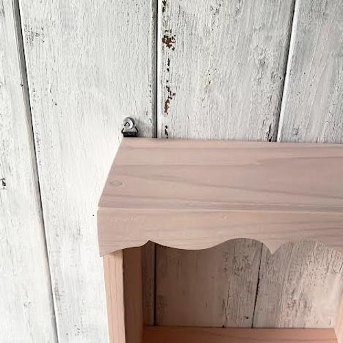 ウオールシェルフ アンティーク風 棚 壁掛けラック ピンク 画鋲取付