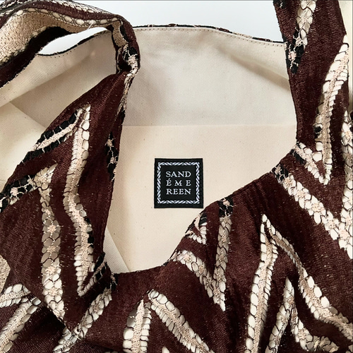 フランス製ヴィンテージレース編み生地のバッグ（BROWN * CREAM Stripe