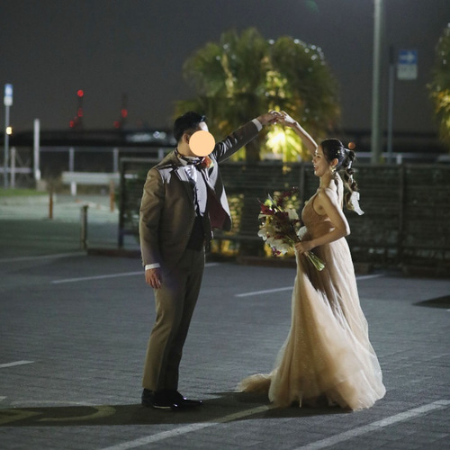 実例写真！カラードレス シャンパン色 キャミソール キラキラ  