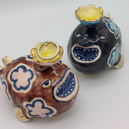 チョウチンアンコウ【みずのいきものシリーズ・手びねりやきもの・九谷