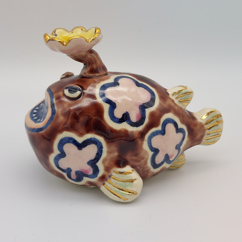 チョウチンアンコウ【みずのいきものシリーズ・手びねりやきもの・九谷