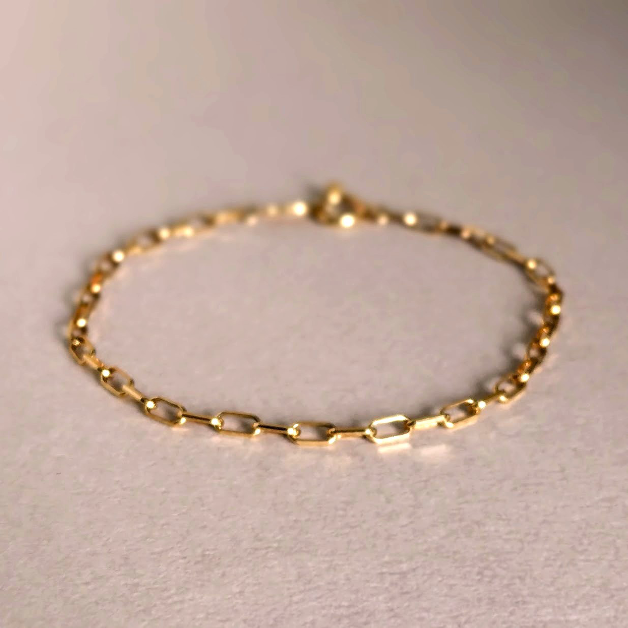 Refined Cable K18YG Slimケーブルチェーン ブレスレット ユニセックス