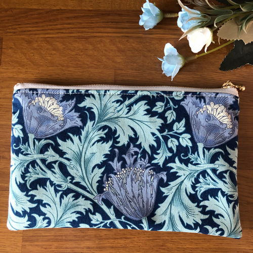 ぺたんこポーチ 【ウィリアムモリス アネモネ生地 ハンドメイド  