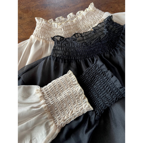 RATA❤️M&L❤️大人のシアートップス❤️カジュアルにもモード