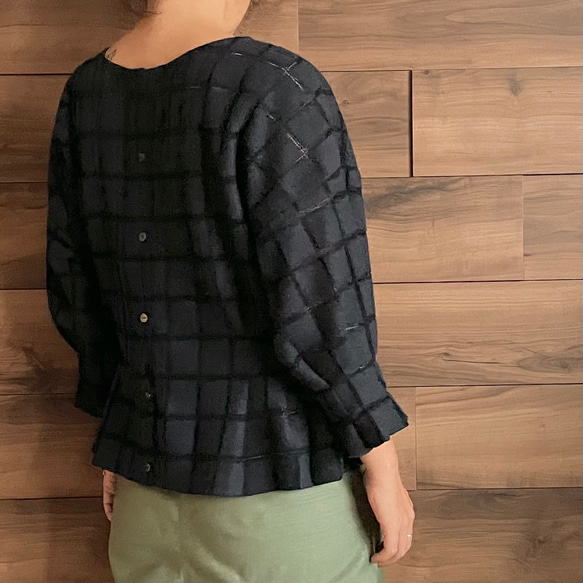 【前後で着れる2wayブラウス】ブロックチェックの起毛レース/コードラッセルレース 10枚目の画像