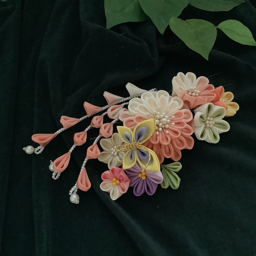 グラテーション】1 つまみ細工 髪飾り 成人式 七五三