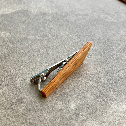 木製 高級木のネクタイピン フラッグ【ケヤキ】 その他ファッション