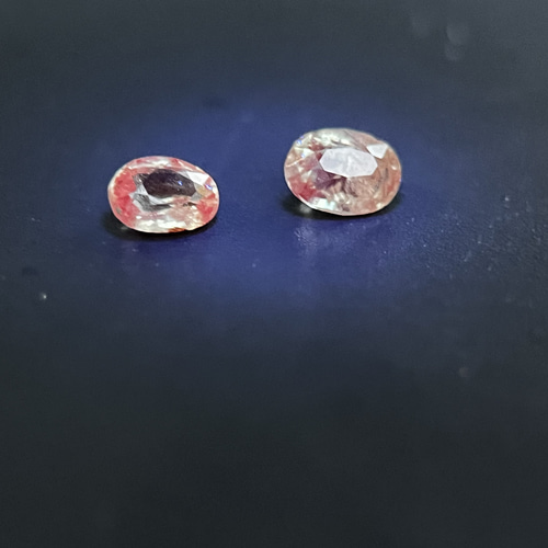 アレキサンドライトペア天然石,宝石, Natural Alexandrite pair 0.18
