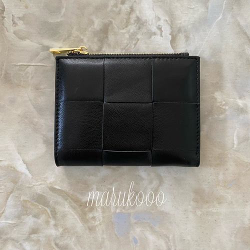 再入荷8月27日更新】☆ 黒 ブラック 財布 2つ折り財布 ☆ 本革 