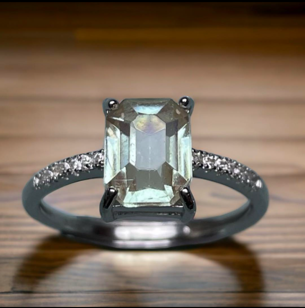 ヴィンテージサフィレット　オクタゴンのシルバーリング　czハーフエタニティ