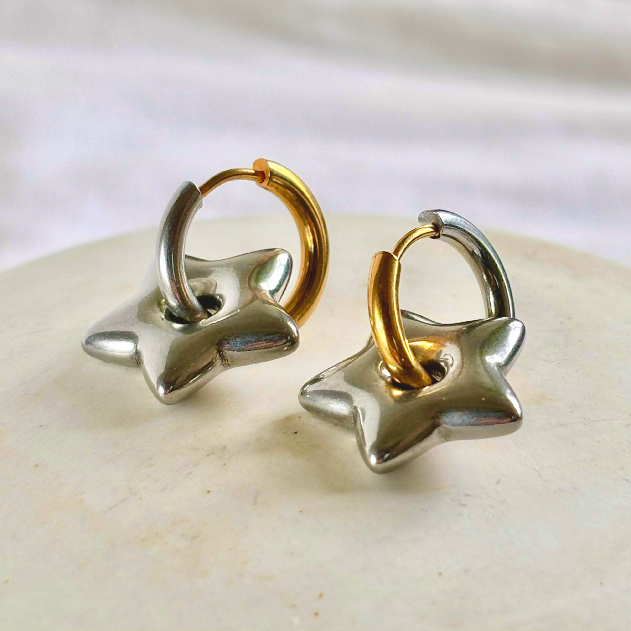 ミニピラミッド チャームフープピアス ターコイズ Secial Price 2way スター フープピアス 星 サージカルステンレス バイカラー