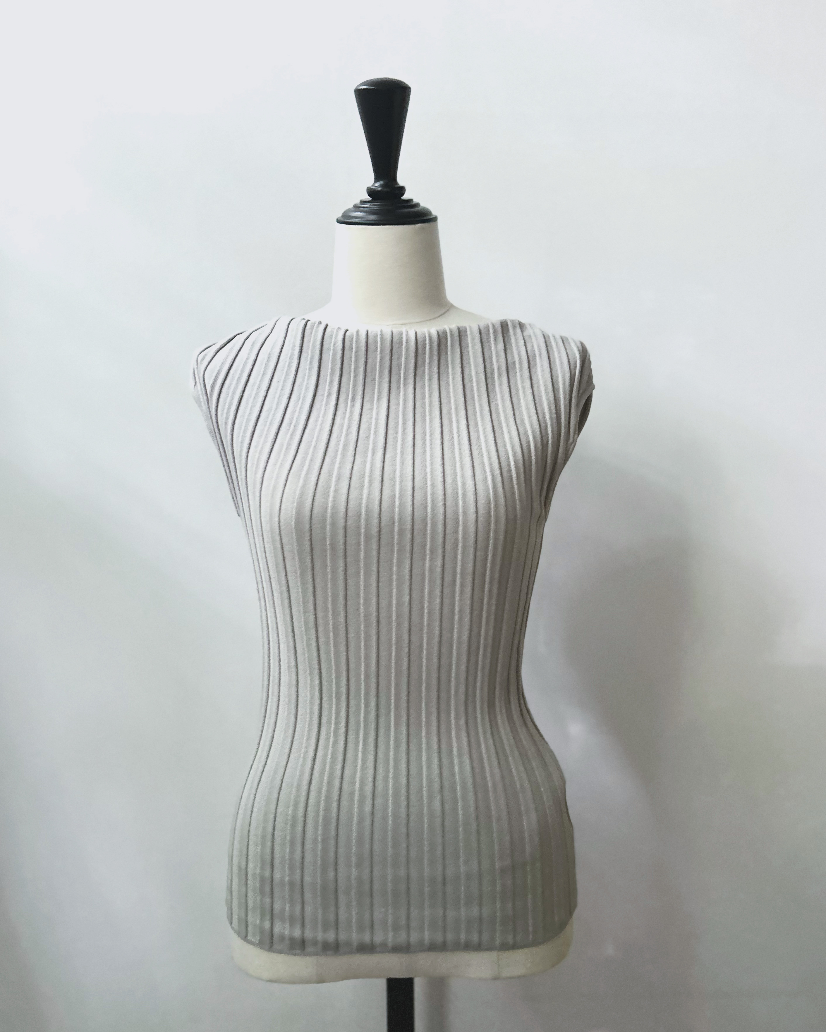 ワイドリブトップス　ライトグレー 16,500円