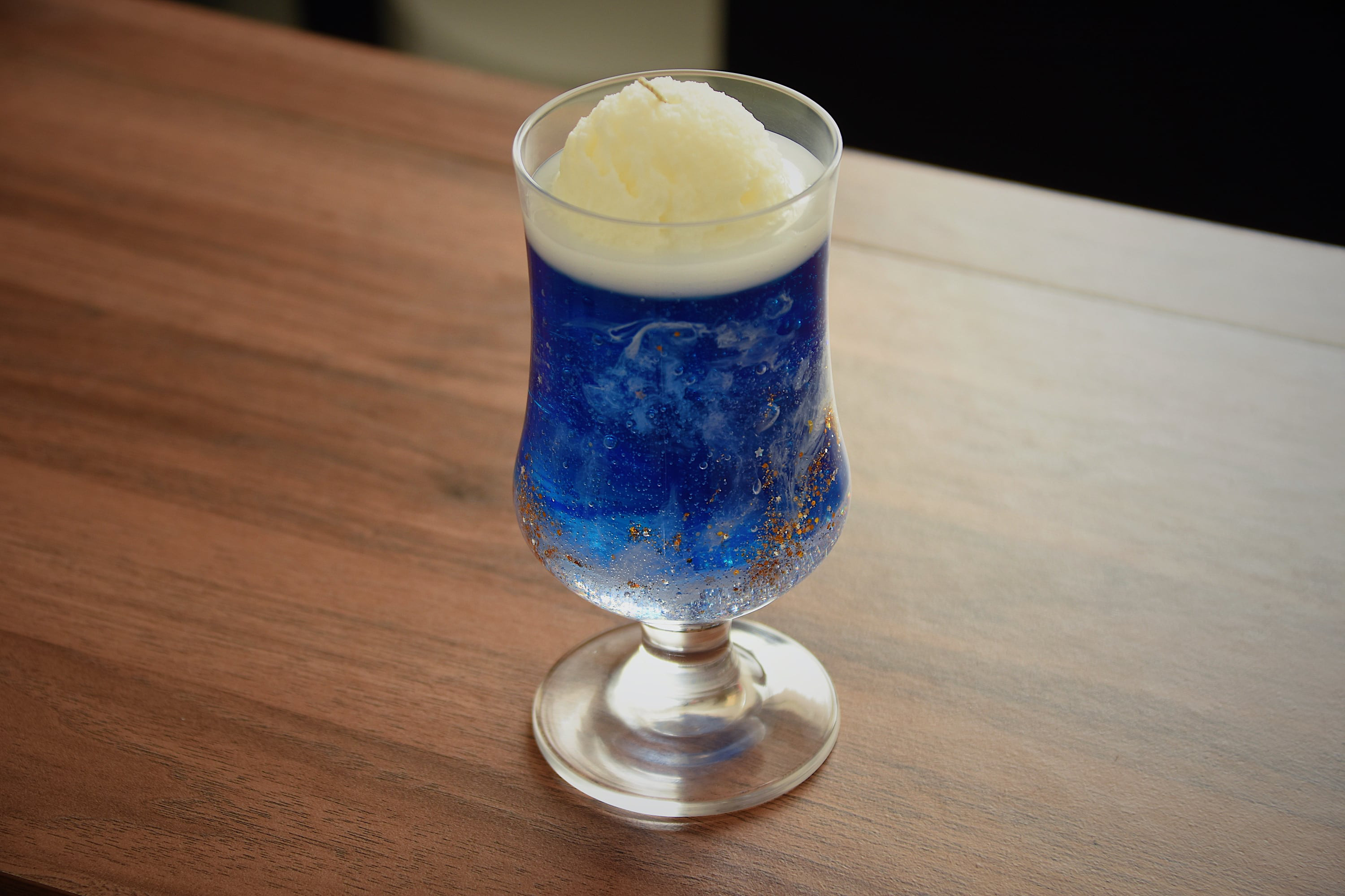 夜空　クリームソーダ　ホイップクリーム　原画　アー　飲み物アート