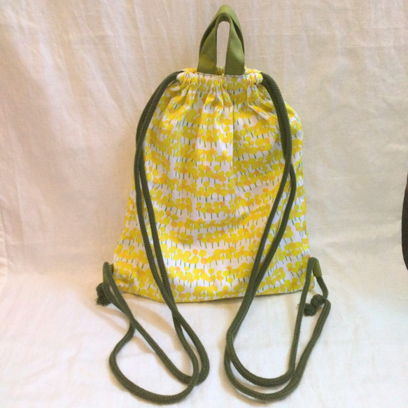 ナップサック（黄色い花） リュック・バックパック Genki工房 タイム