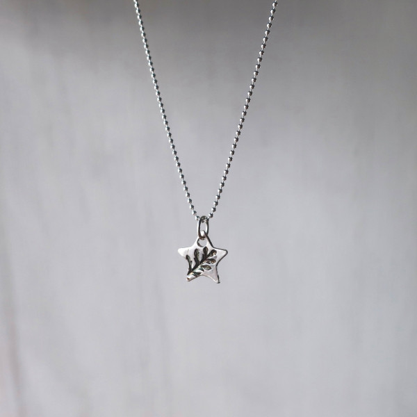 星　Star シルバー925　プチネックレス 7,920円