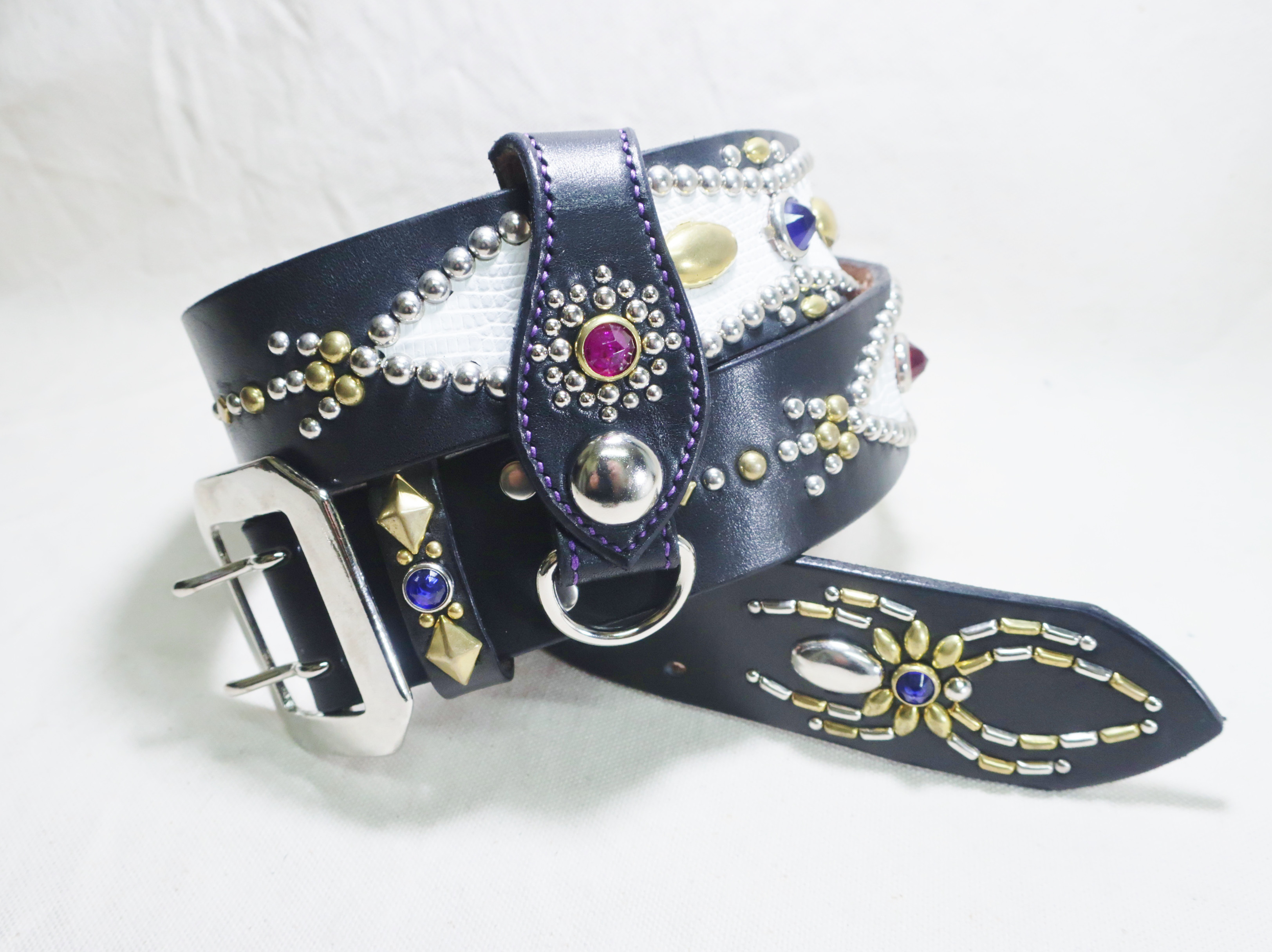 スタッズキーループ サドルレザー レザークラフト 革小物 ベルトキーループ キーリング 手縫 限定品 新品未使用