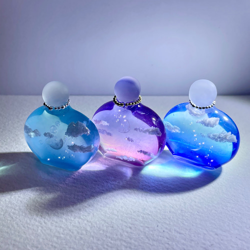 予約❤️夜空香水瓶セット✨ 受注制作】幻想レジン-空を詰め込んだミニ香水瓶セット その他置物