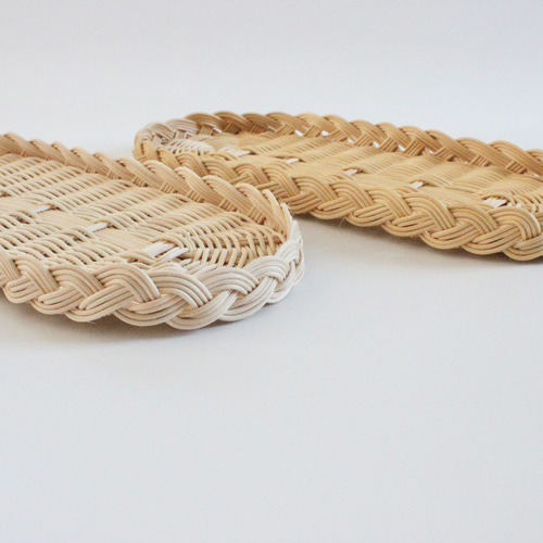 ラタン編みのオーバルトレイ 4色から選べる♪ カトラリーやカフェ  
