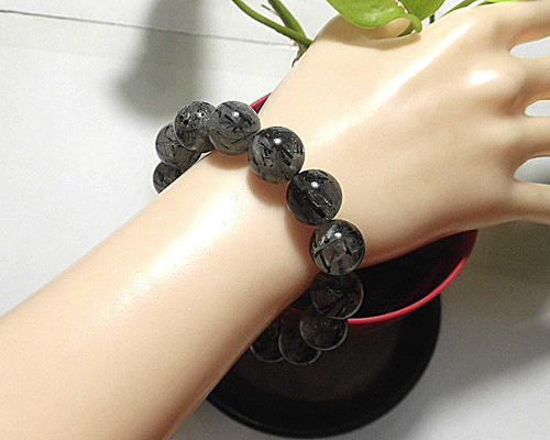 a71ff5a6e56ed692b68d06d174baf6