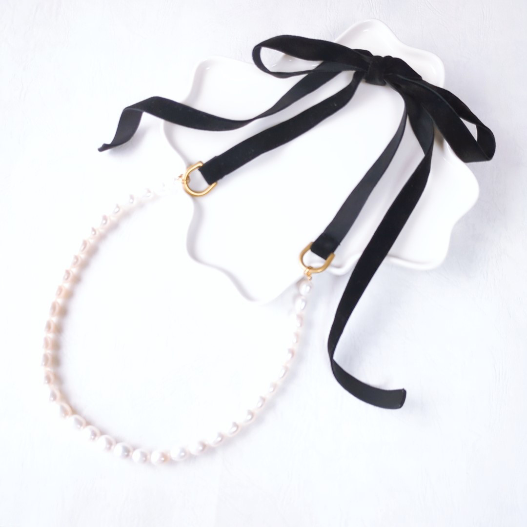 【数量限定】天然養殖淡水パール オーバル×黒リボン ネックレス
