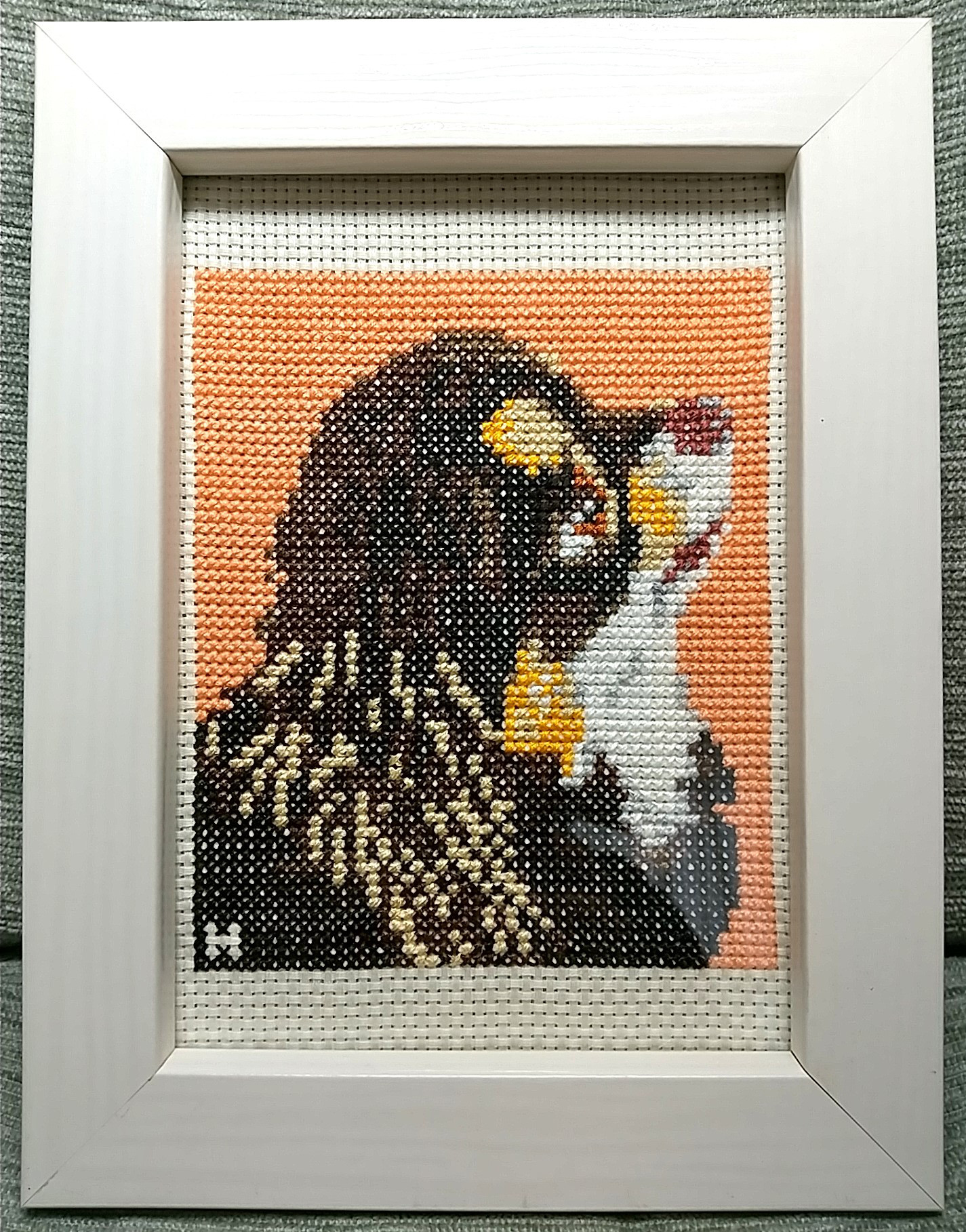 犬　チワワ　ブラックタン　クロスステッチ　フレーム入り　壁掛け　卓上　【HK017】