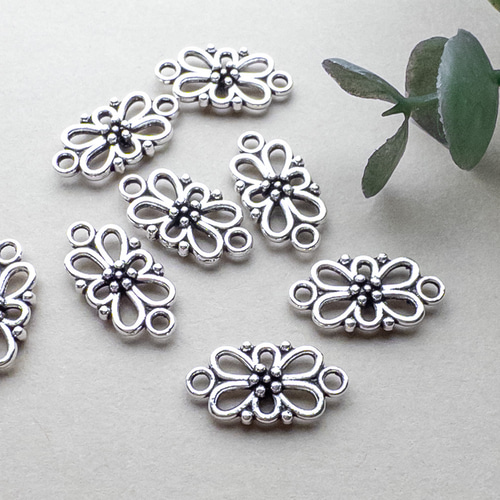 10個＊ 透かし コネクター リーフ フラワー 16x8mm 合金 アンティーク