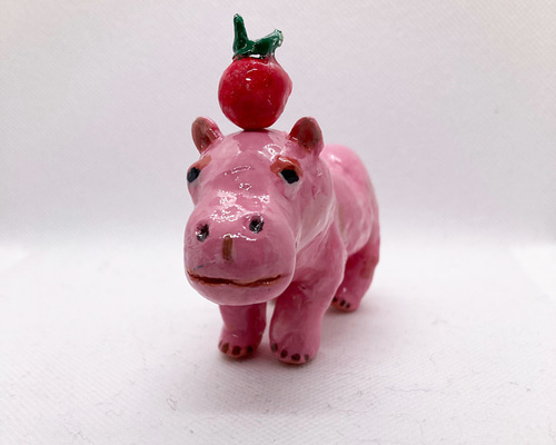 ピンクのカバのぬいぐるみ 作家 ハンドメイド ピンクのカバのぬいぐるみ 作家 ハンドメイド