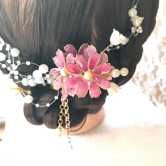 かんざしCOSMOS 〈秋桜〉 レジンとワイヤーで作る花の簪 かんざしCOSMOS 〈秋桜〉 レジンとワイヤーで作る花の簪