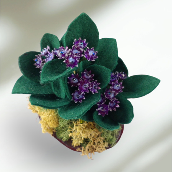 【黒の魔女と名もなき犬】羊毛フェルト　犬　人形　魔女 【黒の魔女と名もなき犬】羊毛フェルト　犬　人形　魔女 T1279409308(9750円)